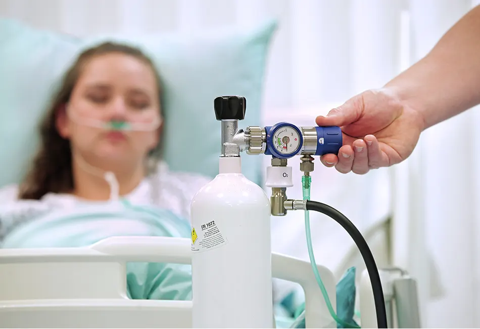 Diversi sistemi di gas medicale utilizzati negli ospedali